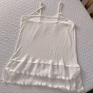 Camisole with a lace detail